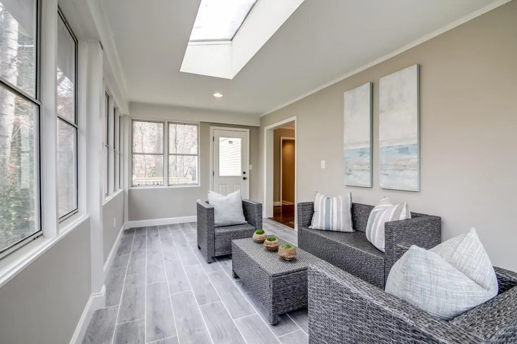 465 Tanacrest Drive, Sandy Springs, Georgia 30328, 4 Bedrooms Bedrooms, ,3 BathroomsBathrooms,Residential,Sold,465 Tanacrest Drive,5784634