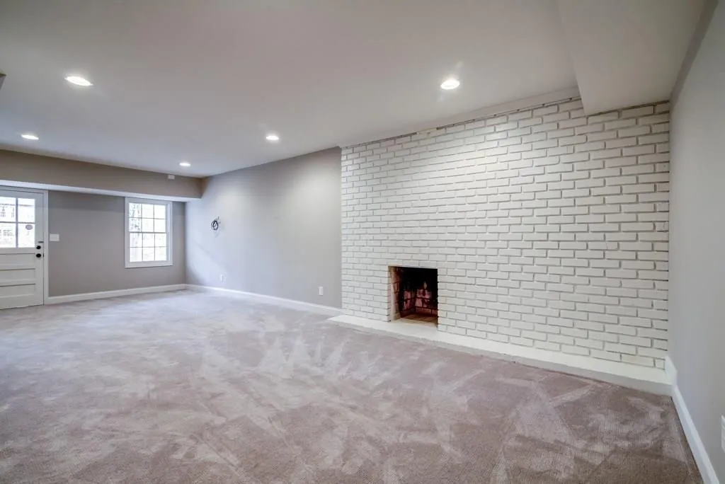 465 Tanacrest Drive, Sandy Springs, Georgia 30328, 4 Bedrooms Bedrooms, ,3 BathroomsBathrooms,Residential,Sold,465 Tanacrest Drive,5784634