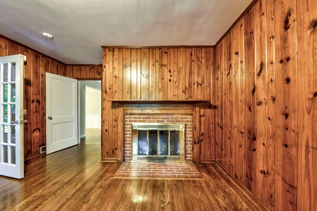 121 Maryeanna Drive, Sandy Springs, Georgia 30342, 3 Bedrooms Bedrooms, ,2 BathroomsBathrooms,Residential,Sold,121 Maryeanna Drive,6630312