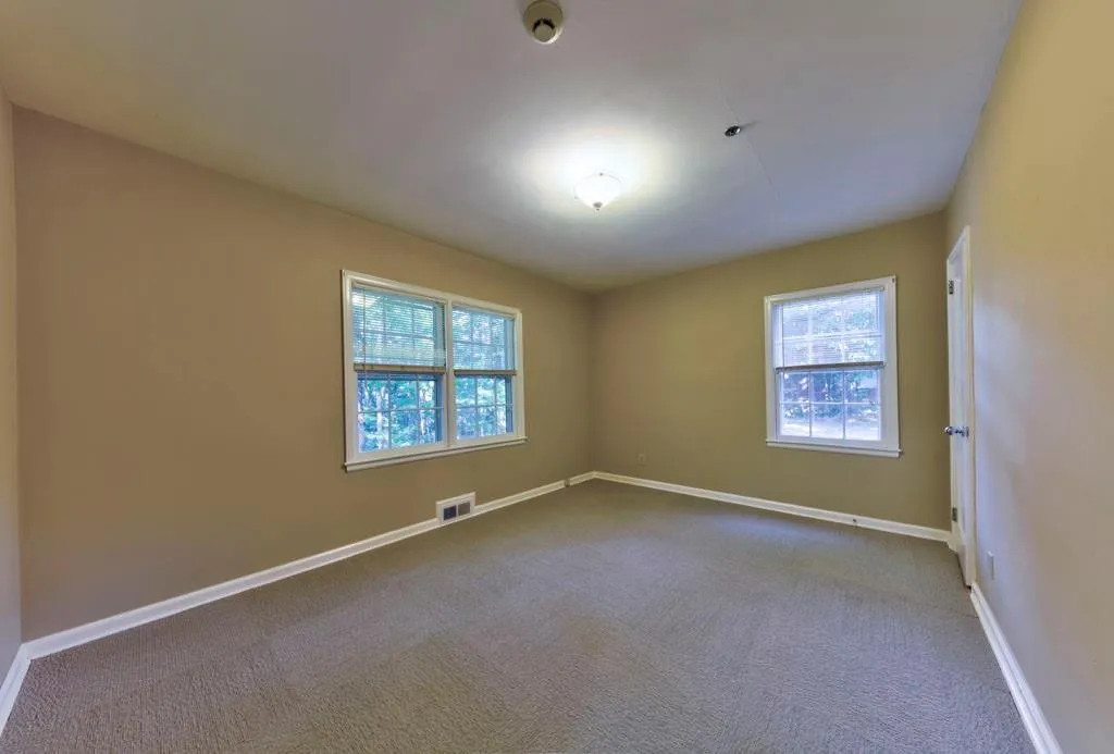 121 Maryeanna Drive, Sandy Springs, Georgia 30342, 3 Bedrooms Bedrooms, ,2 BathroomsBathrooms,Residential,Sold,121 Maryeanna Drive,6630312