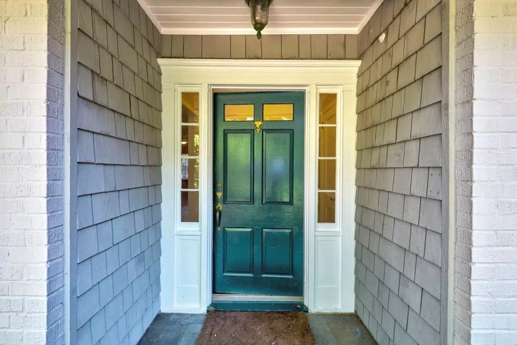 121 Maryeanna Drive, Sandy Springs, Georgia 30342, 3 Bedrooms Bedrooms, ,2 BathroomsBathrooms,Residential,Sold,121 Maryeanna Drive,6630312