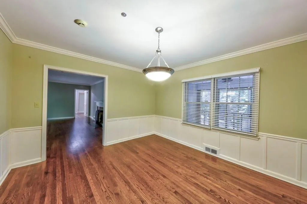 121 Maryeanna Drive, Sandy Springs, Georgia 30342, 3 Bedrooms Bedrooms, ,2 BathroomsBathrooms,Residential,Sold,121 Maryeanna Drive,6630312