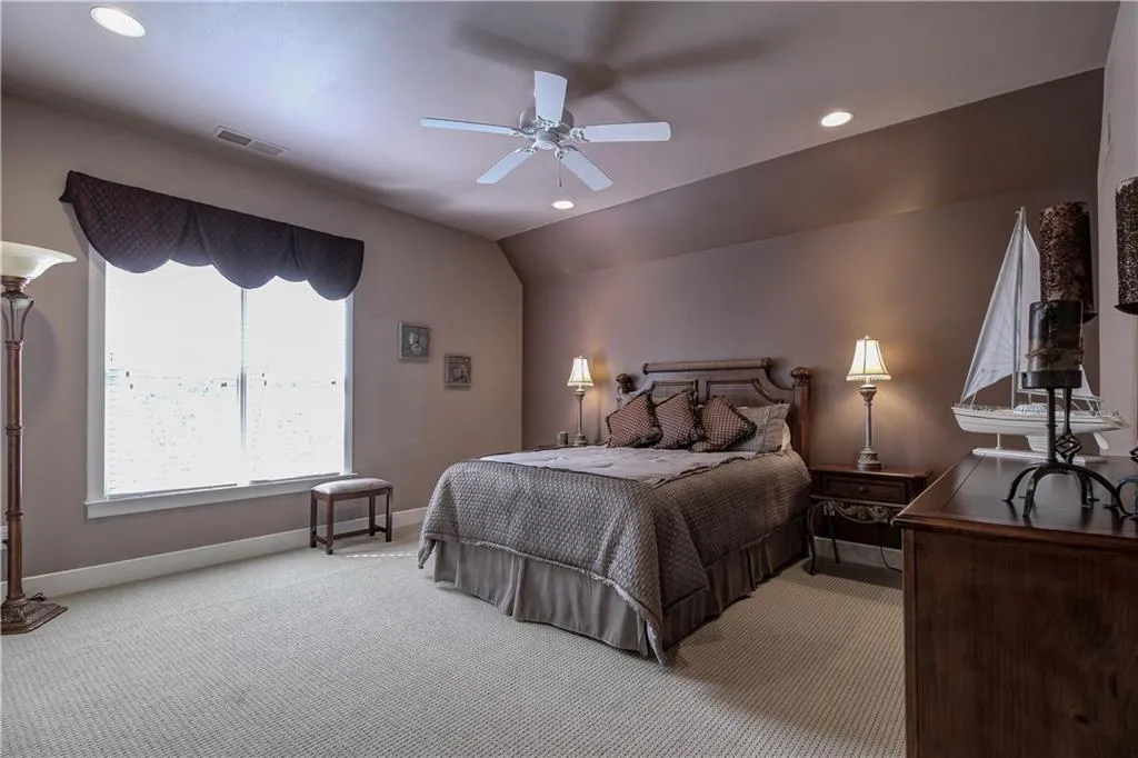 1240 Tynecastle Way, Sandy Springs, Georgia 30350, 5 Bedrooms Bedrooms, ,5 BathroomsBathrooms,Residential,Sold,1240 Tynecastle Way,5725974