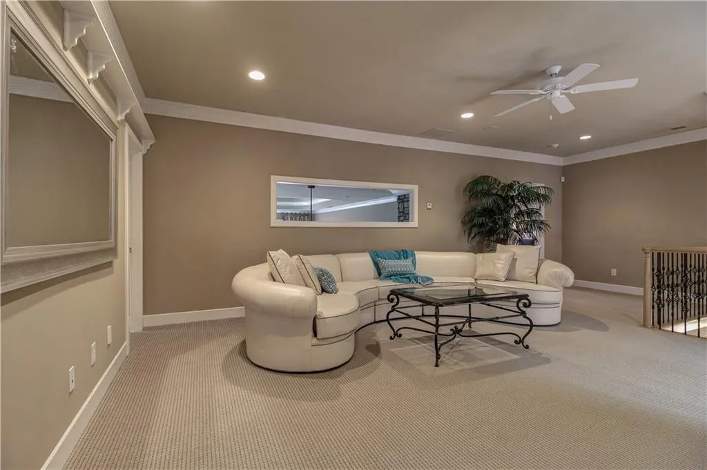 1240 Tynecastle Way, Sandy Springs, Georgia 30350, 5 Bedrooms Bedrooms, ,5 BathroomsBathrooms,Residential,Sold,1240 Tynecastle Way,5725974