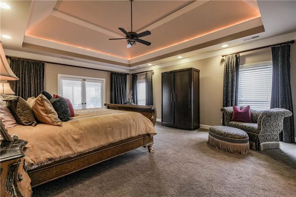 1240 Tynecastle Way, Sandy Springs, Georgia 30350, 5 Bedrooms Bedrooms, ,5 BathroomsBathrooms,Residential,Sold,1240 Tynecastle Way,5725974