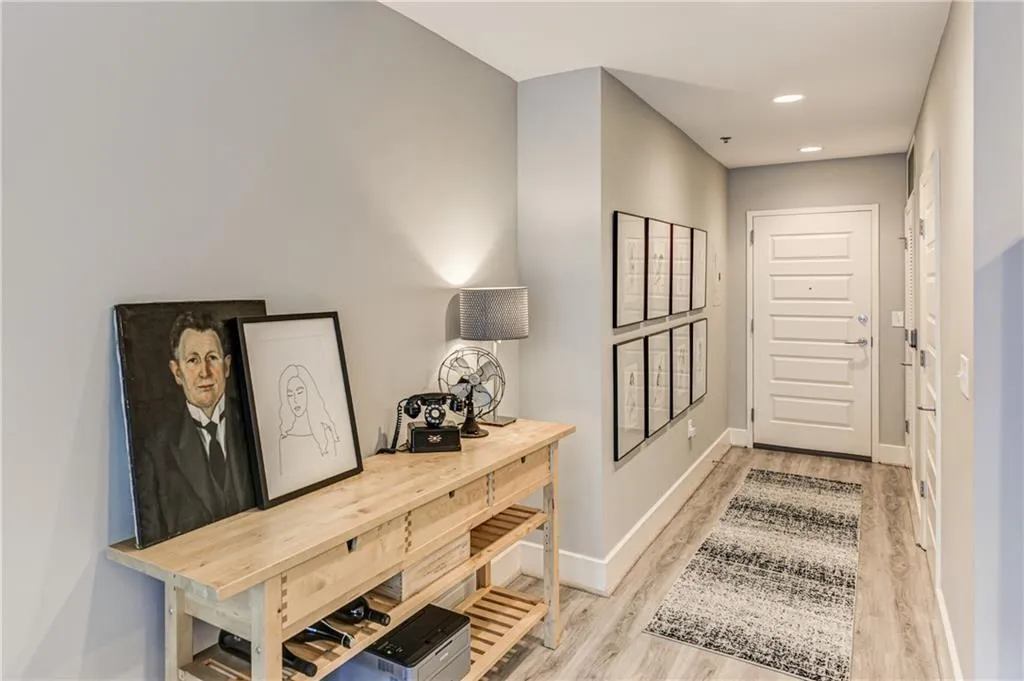 1080 Peachtree Street Ne Unit 605, Atlanta, Georgia 30309, 1 Bedroom Bedrooms, 0 ,1 BathroomBathrooms,Residential,For Sale,1080 Peachtree Street Ne Unit 605,7714963