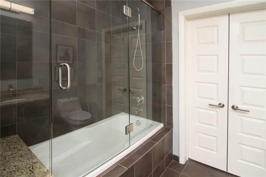 1080 Peachtree Street Ne Unit 605, Atlanta, Georgia 30309, 1 Bedroom Bedrooms, 0 ,1 BathroomBathrooms,Residential,For Sale,1080 Peachtree Street Ne Unit 605,7714963