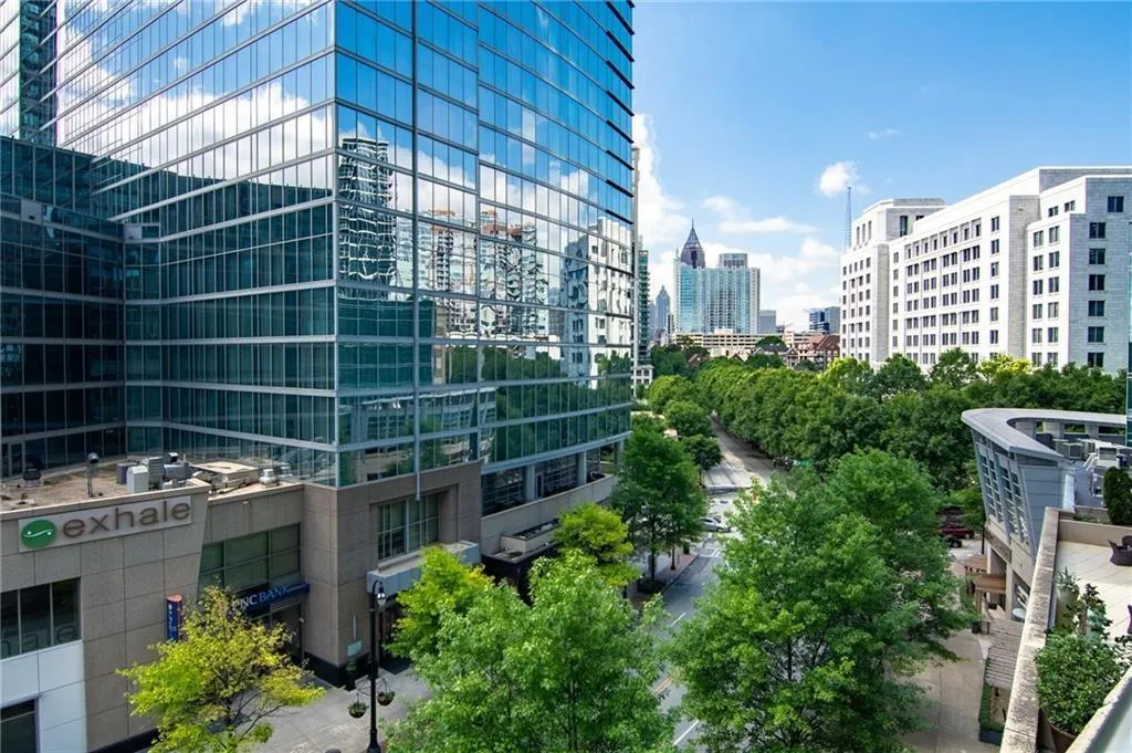 1080 Peachtree Street Ne Unit 605, Atlanta, Georgia 30309, 1 Bedroom Bedrooms, 0 ,1 BathroomBathrooms,Residential,For Sale,1080 Peachtree Street Ne Unit 605,7714963