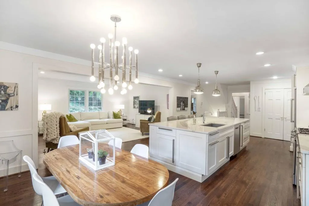 8175 Winged Foot Drive, Atlanta, Georgia 30350, 5 Bedrooms Bedrooms, ,4 BathroomsBathrooms,Residential,Sold,8175 Winged Foot Drive,6929483