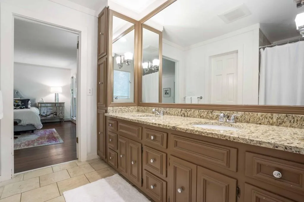 8175 Winged Foot Drive, Atlanta, Georgia 30350, 5 Bedrooms Bedrooms, ,4 BathroomsBathrooms,Residential,Sold,8175 Winged Foot Drive,6929483