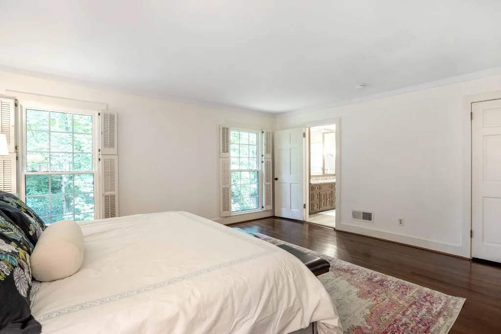 8175 Winged Foot Drive, Atlanta, Georgia 30350, 5 Bedrooms Bedrooms, ,4 BathroomsBathrooms,Residential,Sold,8175 Winged Foot Drive,6929483
