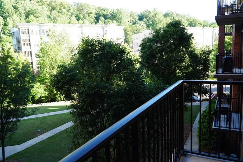 200 River Vista Drive Unit 326, Atlanta, Georgia 30339, 2 Bedrooms Bedrooms, ,2 BathroomsBathrooms,Residential,Sold,200 River Vista Drive Unit 326,5846862