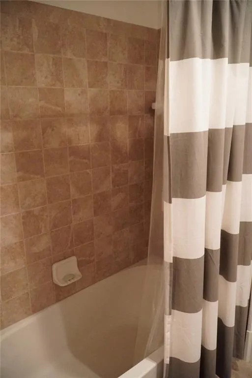 200 River Vista Drive Unit 326, Atlanta, Georgia 30339, 2 Bedrooms Bedrooms, ,2 BathroomsBathrooms,Residential,Sold,200 River Vista Drive Unit 326,5846862