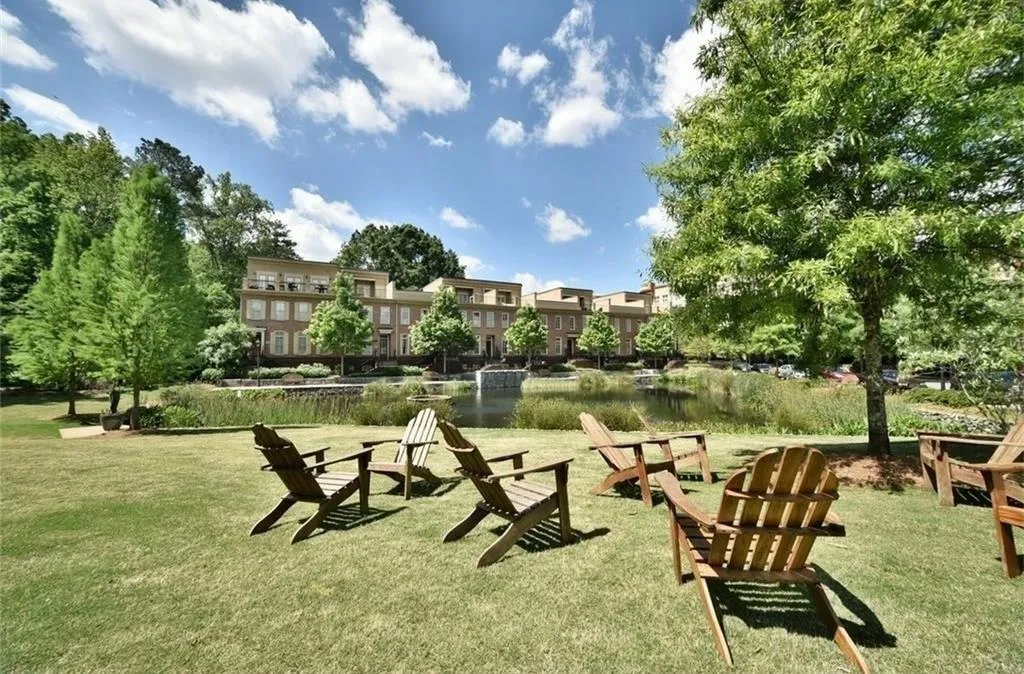 200 River Vista Drive Unit 326, Atlanta, Georgia 30339, 2 Bedrooms Bedrooms, ,2 BathroomsBathrooms,Residential,Sold,200 River Vista Drive Unit 326,5846862