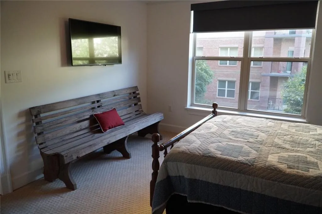 200 River Vista Drive Unit 326, Atlanta, Georgia 30339, 2 Bedrooms Bedrooms, ,2 BathroomsBathrooms,Residential,Sold,200 River Vista Drive Unit 326,5846862