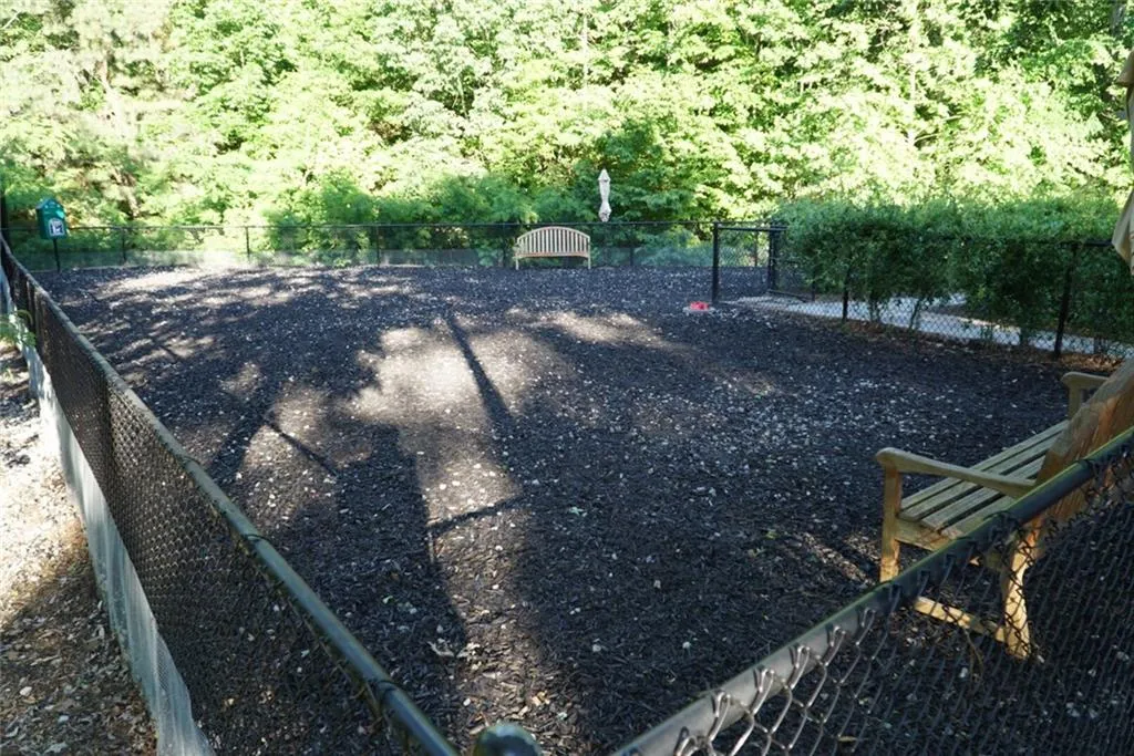 200 River Vista Drive Unit 326, Atlanta, Georgia 30339, 2 Bedrooms Bedrooms, ,2 BathroomsBathrooms,Residential,Sold,200 River Vista Drive Unit 326,5846862