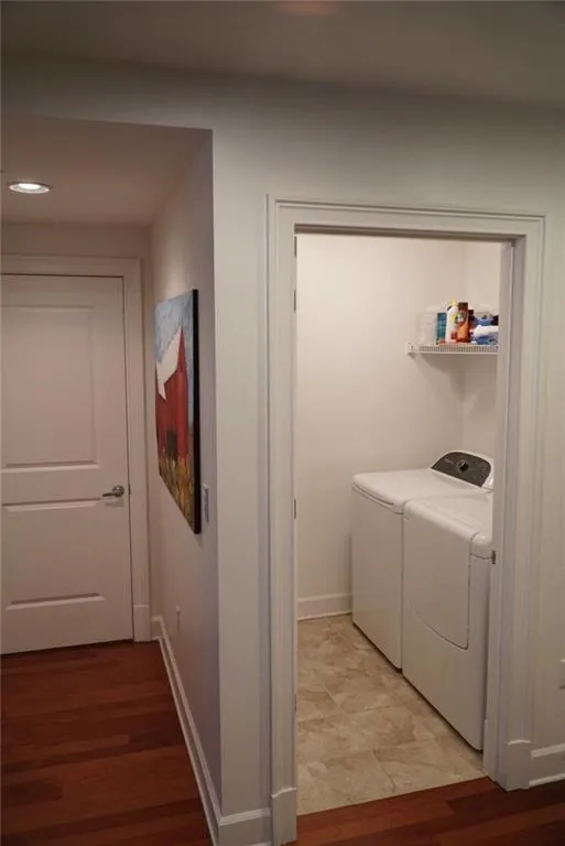 200 River Vista Drive Unit 326, Atlanta, Georgia 30339, 2 Bedrooms Bedrooms, ,2 BathroomsBathrooms,Residential,Sold,200 River Vista Drive Unit 326,5846862