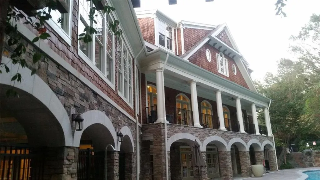 200 River Vista Drive Unit 326, Atlanta, Georgia 30339, 2 Bedrooms Bedrooms, ,2 BathroomsBathrooms,Residential,Sold,200 River Vista Drive Unit 326,5846862