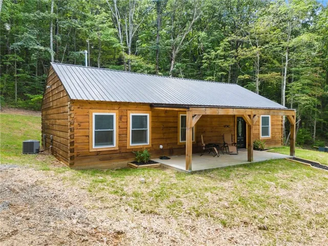 1170