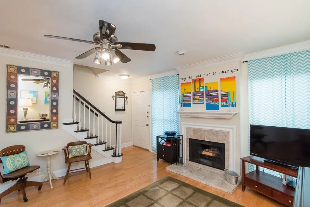 7500 Roswell Road Unit 104, Sandy Springs, Georgia 30350, 2 Bedrooms Bedrooms, ,2 BathroomsBathrooms,Residential,Sold,7500 Roswell Road Unit 104,5816337