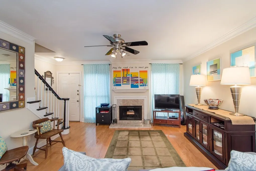 7500 Roswell Road Unit 104, Sandy Springs, Georgia 30350, 2 Bedrooms Bedrooms, ,2 BathroomsBathrooms,Residential,Sold,7500 Roswell Road Unit 104,5816337