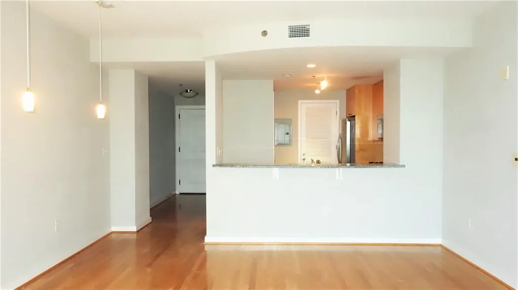 3338 Peachtree Road Ne Unit 2602, Atlanta, Georgia 30326, 2 Bedrooms Bedrooms, ,2 BathroomsBathrooms,Residential,Sold,3338 Peachtree Road Ne Unit 2602,5738086