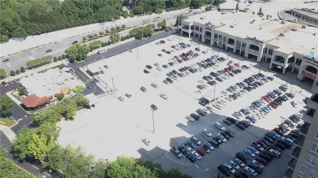 3338 Peachtree Road Ne Unit 2602, Atlanta, Georgia 30326, 2 Bedrooms Bedrooms, ,2 BathroomsBathrooms,Residential,Sold,3338 Peachtree Road Ne Unit 2602,5738086