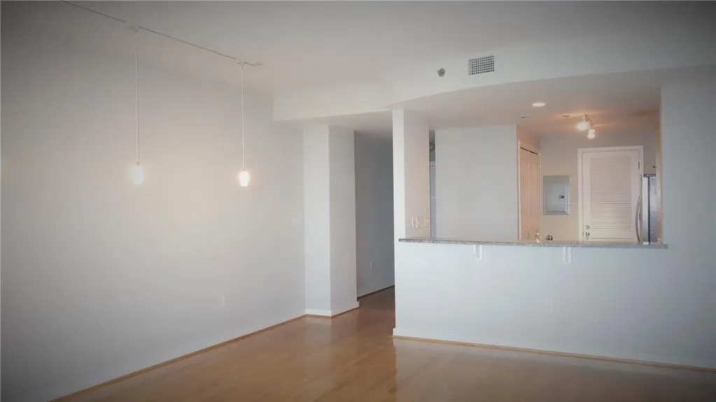 3338 Peachtree Road Ne Unit 2602, Atlanta, Georgia 30326, 2 Bedrooms Bedrooms, ,2 BathroomsBathrooms,Residential,Sold,3338 Peachtree Road Ne Unit 2602,5738086