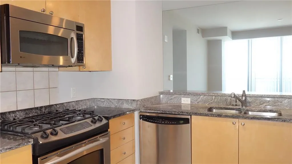 3338 Peachtree Road Ne Unit 2602, Atlanta, Georgia 30326, 2 Bedrooms Bedrooms, ,2 BathroomsBathrooms,Residential,Sold,3338 Peachtree Road Ne Unit 2602,5738086