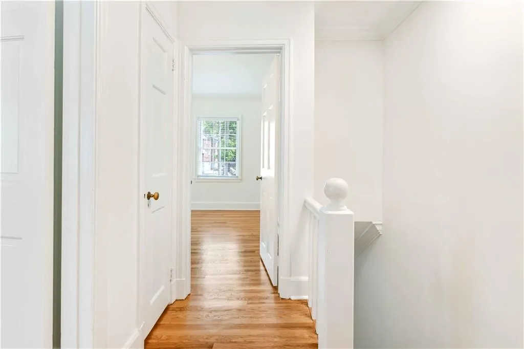 67 Delmont Drive, Atlanta, Georgia 30305, 2 Bedrooms Bedrooms, 0 ,2 BathroomsBathrooms,Residential,For Sale,67 Delmont Drive,7703457