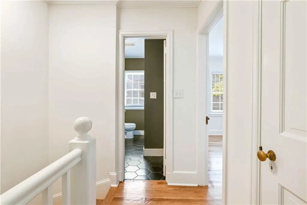 67 Delmont Drive, Atlanta, Georgia 30305, 2 Bedrooms Bedrooms, 0 ,2 BathroomsBathrooms,Residential,For Sale,67 Delmont Drive,7703457
