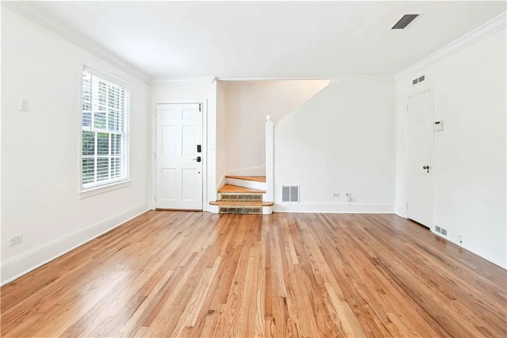 67 Delmont Drive, Atlanta, Georgia 30305, 2 Bedrooms Bedrooms, 0 ,2 BathroomsBathrooms,Residential,For Sale,67 Delmont Drive,7703457