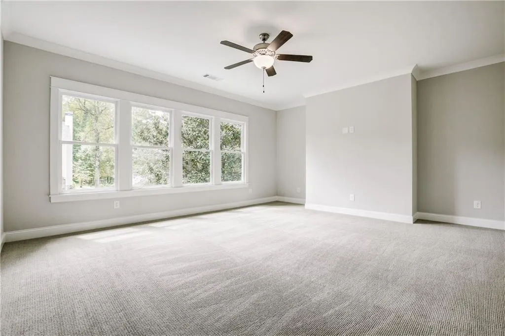 268 Underwood Drive, Sandy Springs, Georgia 30328, 5 Bedrooms Bedrooms, ,4 BathroomsBathrooms,Residential,Sold,268 Underwood Drive,6114523
