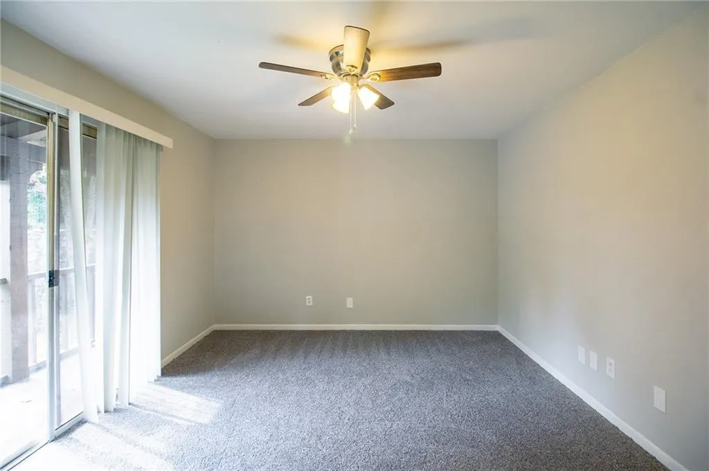 7358 Cardigan Circle, Atlanta, Georgia 30328, 4 Bedrooms Bedrooms, ,3 BathroomsBathrooms,Residential,Sold,7358 Cardigan Circle,6643621