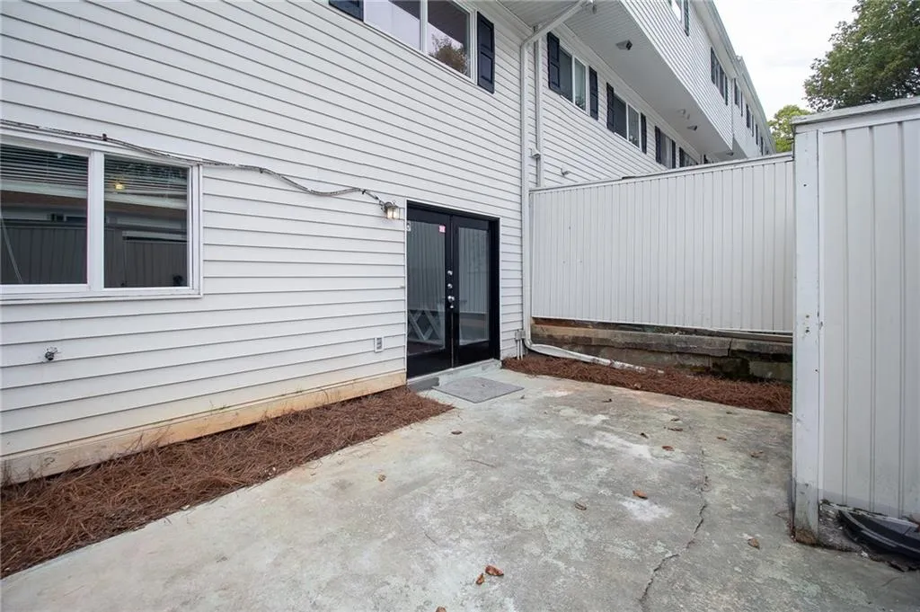 7358 Cardigan Circle, Atlanta, Georgia 30328, 4 Bedrooms Bedrooms, ,3 BathroomsBathrooms,Residential,Sold,7358 Cardigan Circle,6643621