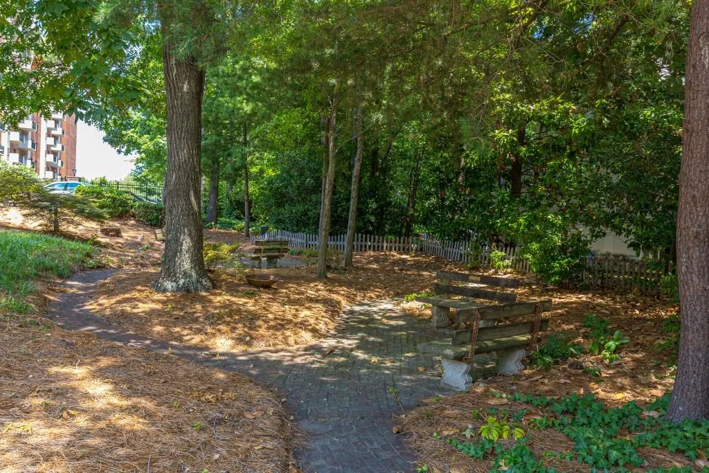 300 Johnson Ferry Road Ne Unit A706, Atlanta, Georgia 30328, 1 Bedroom Bedrooms, ,1 BathroomBathrooms,Residential,Sold,300 Johnson Ferry Road Ne Unit A706,7087348