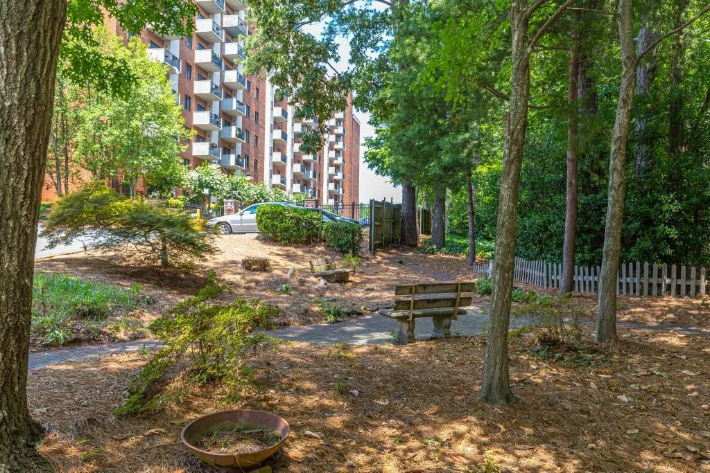 300 Johnson Ferry Road Ne Unit A706, Atlanta, Georgia 30328, 1 Bedroom Bedrooms, ,1 BathroomBathrooms,Residential,Sold,300 Johnson Ferry Road Ne Unit A706,7087348