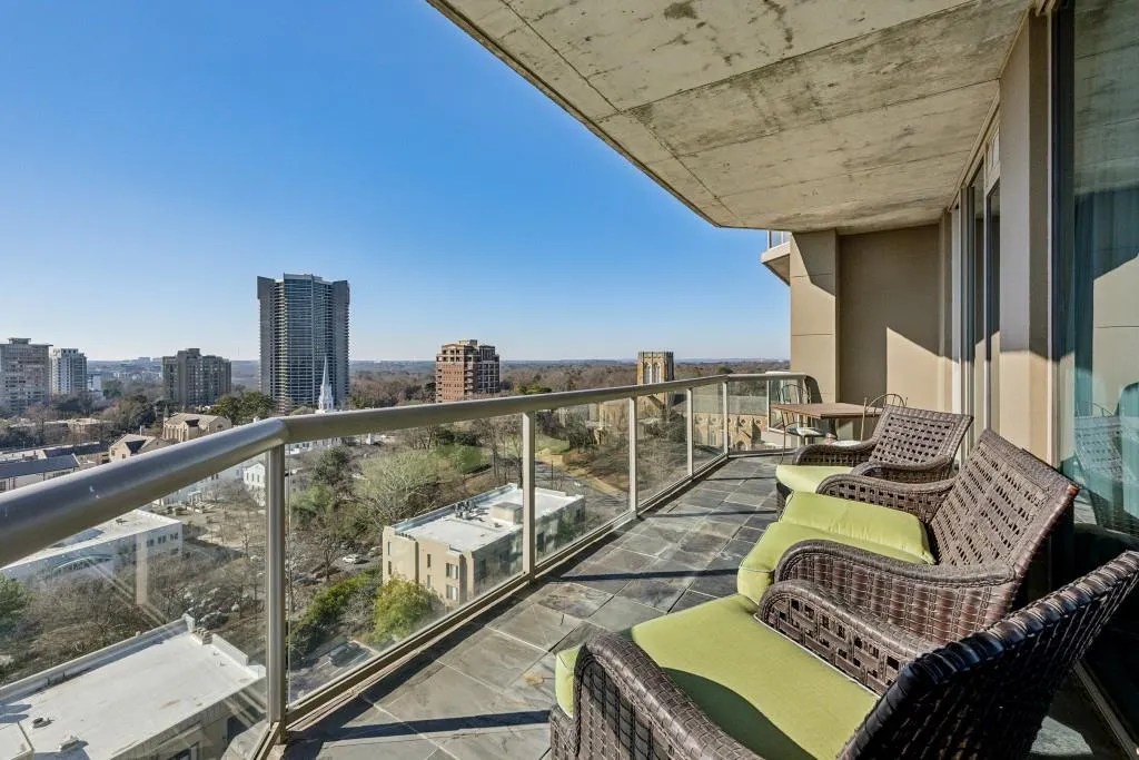 2795 Peachtree Road Ne Unit 1206, Atlanta, Georgia 30305, 3 Bedrooms Bedrooms, ,3 BathroomsBathrooms,Residential,Sold,2795 Peachtree Road Ne Unit 1206,7512420