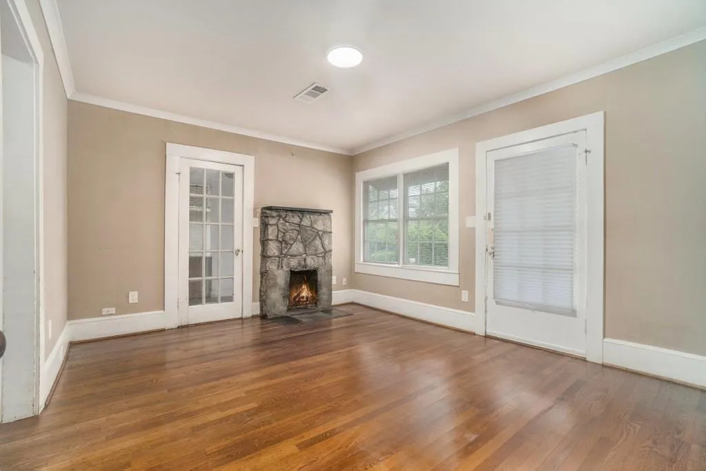 724 Bellemeade Avenue Nw, Atlanta, Georgia 30318, 2 Bedrooms Bedrooms, ,1 BathroomBathrooms,Residential,Sold,724 Bellemeade Avenue Nw,7604775