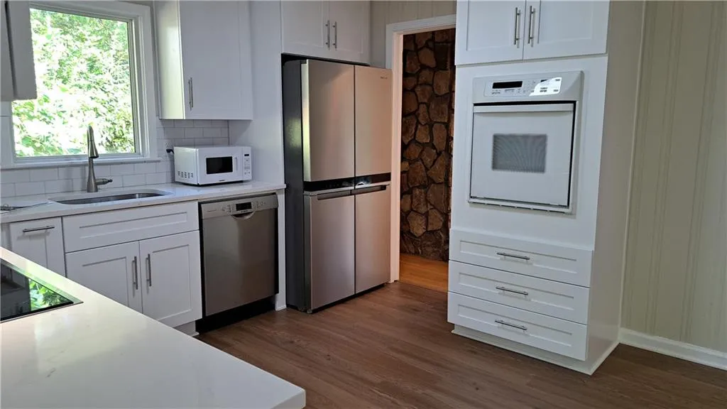 Fourth view of NEW kitchen