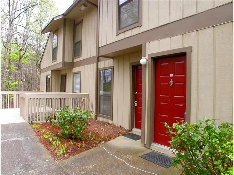 1301 Woodcliff Drive Unit 1301, Sandy Springs, Georgia 30350, 1 Bedroom Bedrooms, ,1 BathroomBathrooms,Residential,Sold,1301 Woodcliff Drive Unit 1301,5700999