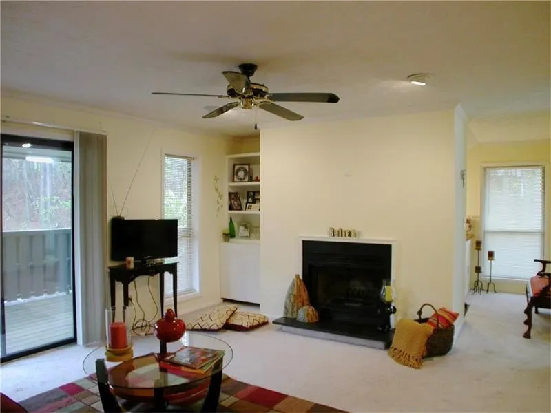 1301 Woodcliff Drive Unit 1301, Sandy Springs, Georgia 30350, 1 Bedroom Bedrooms, ,1 BathroomBathrooms,Residential,Sold,1301 Woodcliff Drive Unit 1301,5700999