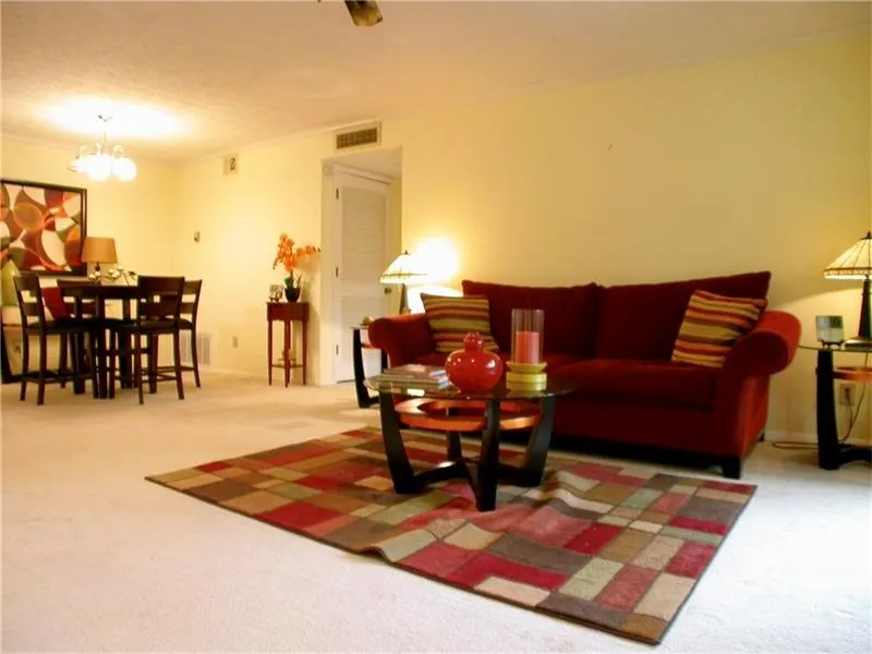 1301 Woodcliff Drive Unit 1301, Sandy Springs, Georgia 30350, 1 Bedroom Bedrooms, ,1 BathroomBathrooms,Residential,Sold,1301 Woodcliff Drive Unit 1301,5700999