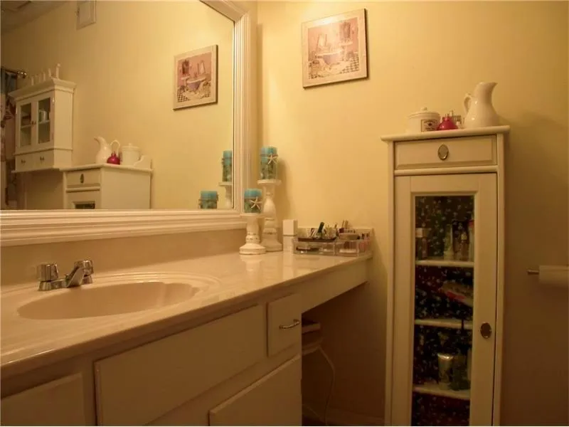 1301 Woodcliff Drive Unit 1301, Sandy Springs, Georgia 30350, 1 Bedroom Bedrooms, ,1 BathroomBathrooms,Residential,Sold,1301 Woodcliff Drive Unit 1301,5700999