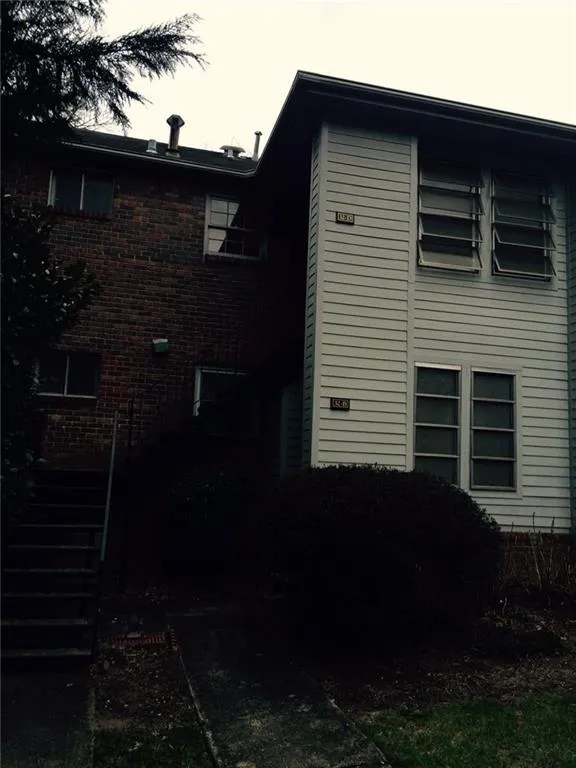 6700 Roswell Road Unit 32d, Atlanta, Georgia 30328, 2 Bedrooms Bedrooms, ,2 BathroomsBathrooms,Residential,Sold,6700 Roswell Road Unit 32d,5647828