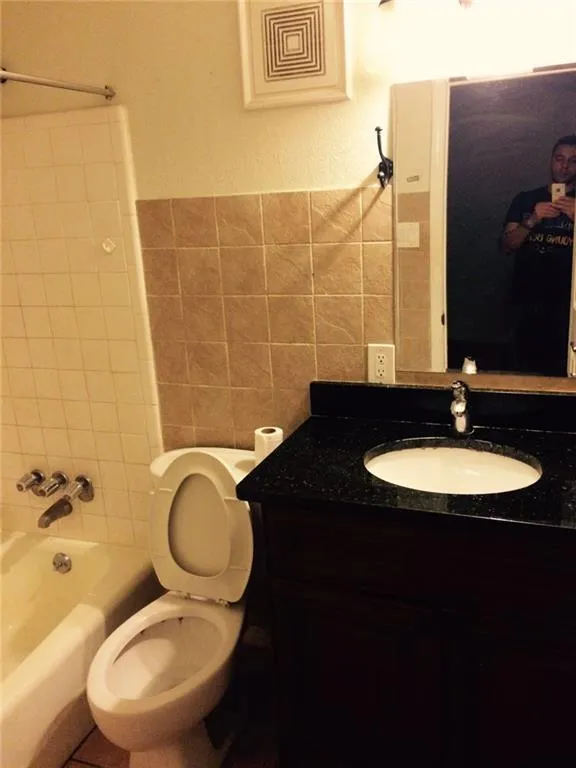 6700 Roswell Road Unit 32d, Atlanta, Georgia 30328, 2 Bedrooms Bedrooms, ,2 BathroomsBathrooms,Residential,Sold,6700 Roswell Road Unit 32d,5647828