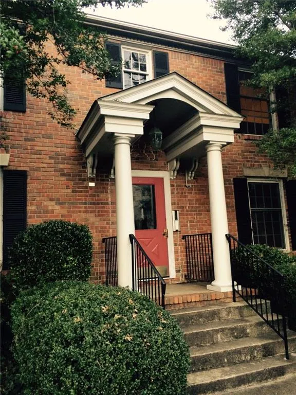 6700 Roswell Road Unit 32d, Atlanta, Georgia 30328, 2 Bedrooms Bedrooms, ,2 BathroomsBathrooms,Residential,Sold,6700 Roswell Road Unit 32d,5647828