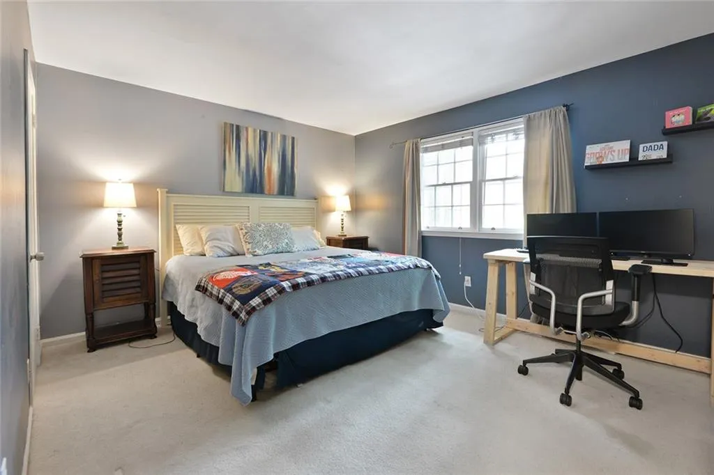 6520 Roswell Road Unit 79, Atlanta, Georgia 30328, 2 Bedrooms Bedrooms, ,1 BathroomBathrooms,Residential,Sold,6520 Roswell Road Unit 79,6911098