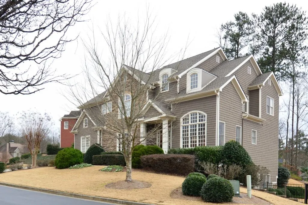 250 Lake Summit View, Atlanta, Georgia 30342, 6 Bedrooms Bedrooms, ,5 BathroomsBathrooms,Residential,Sold,250 Lake Summit View,5646136