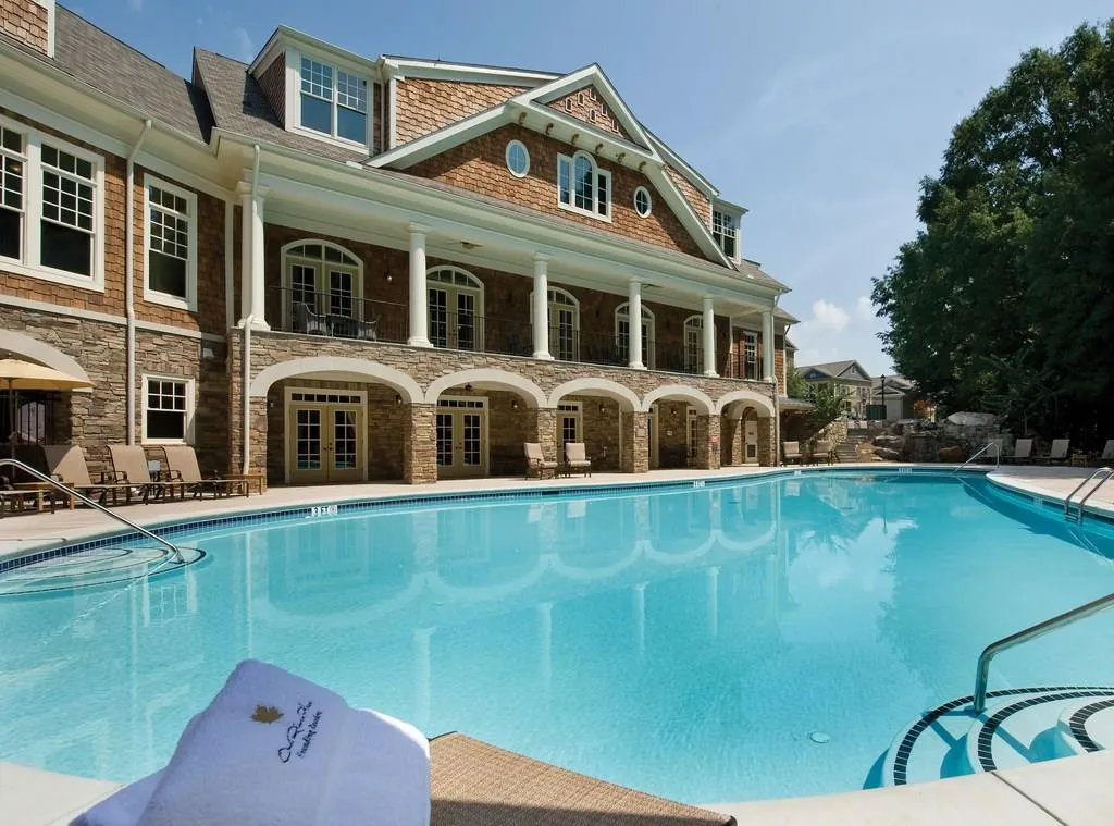 718 Creekgarden Court Unit 19, Sandy Springs, Georgia 30339, 4 Bedrooms Bedrooms, ,4 BathroomsBathrooms,Residential,Sold,718 Creekgarden Court Unit 19,5953249